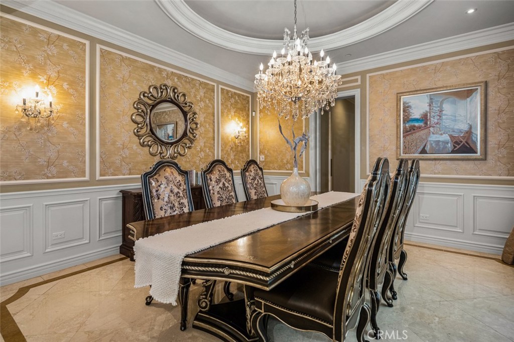 1122 S Santa Anita Avenue