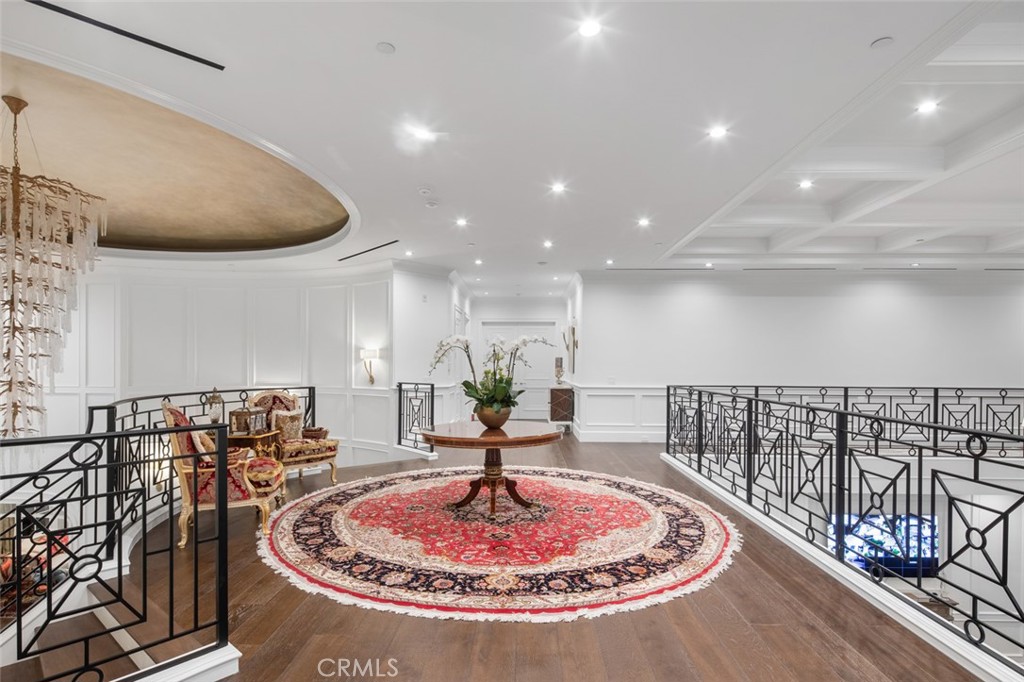 61 Palm Hill Lane