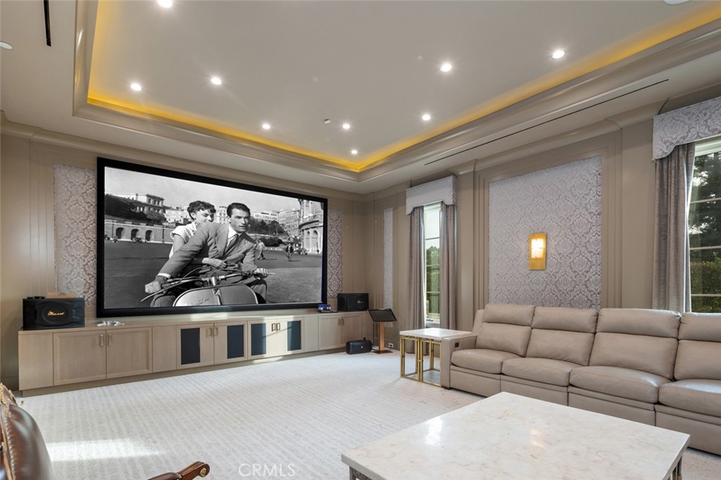 61 Palm Hill Lane