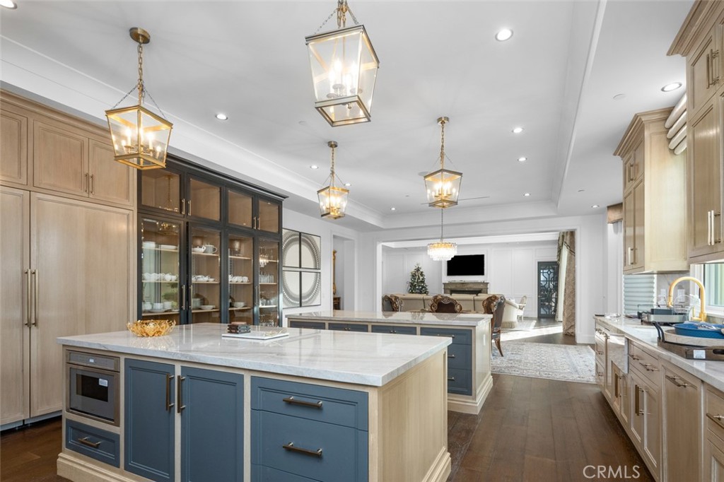 61 Palm Hill Lane