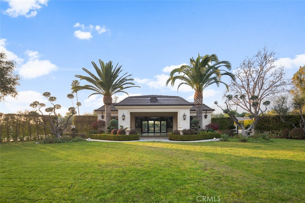 61 Palm Hill Lane