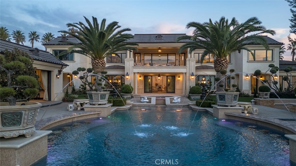 61 Palm Hill Lane