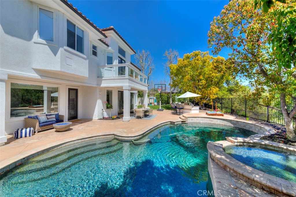 4 Danville Lane