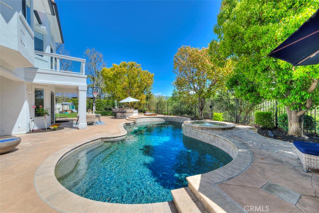 4 Danville Lane