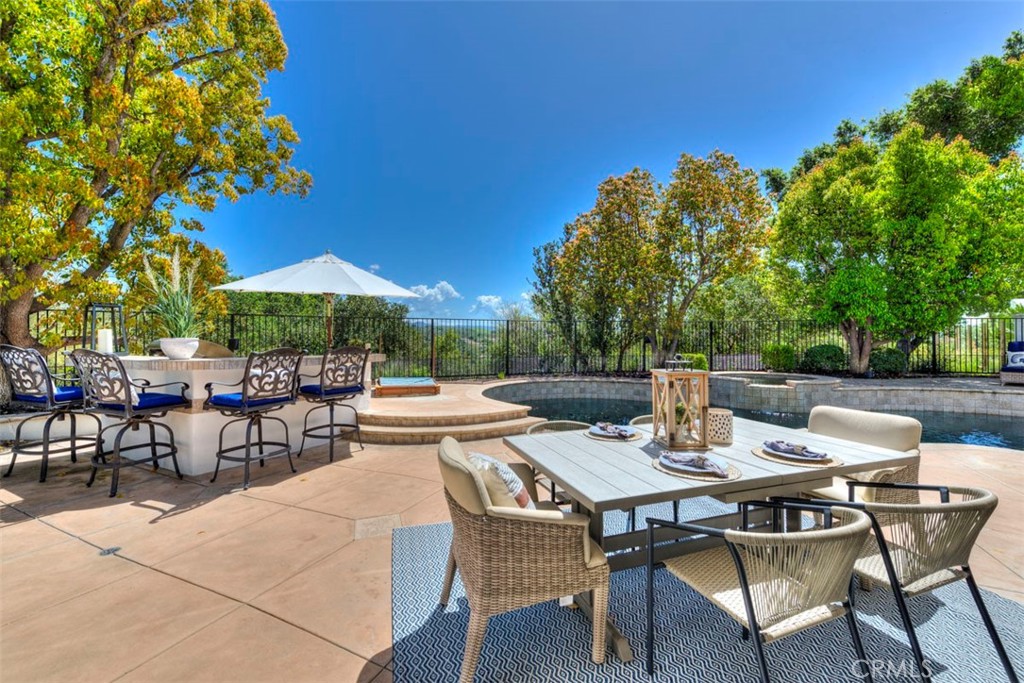 4 Danville Lane