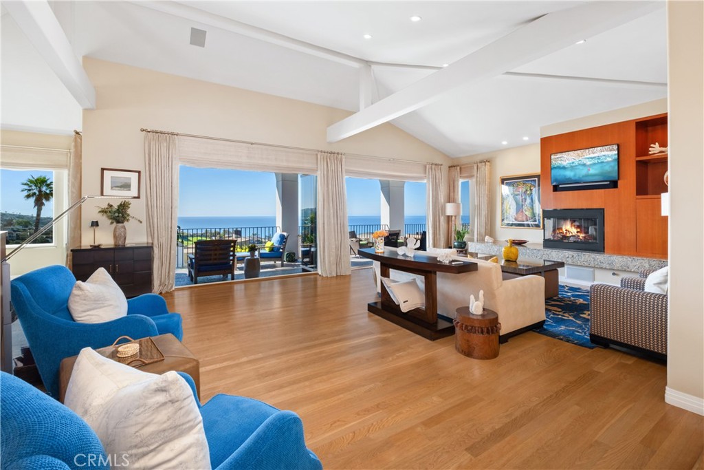 1598 Skyline Drive