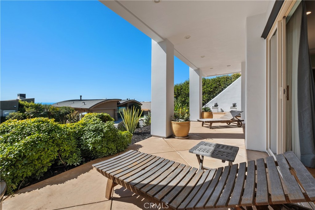 1598 Skyline Drive