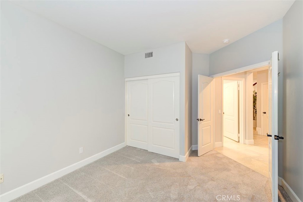 8 Peachtree