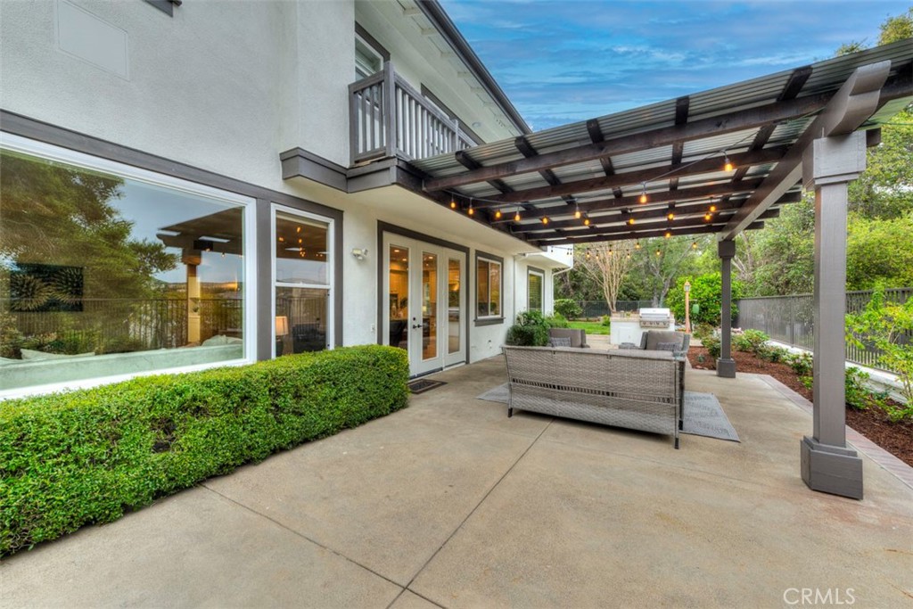 8 Peachtree