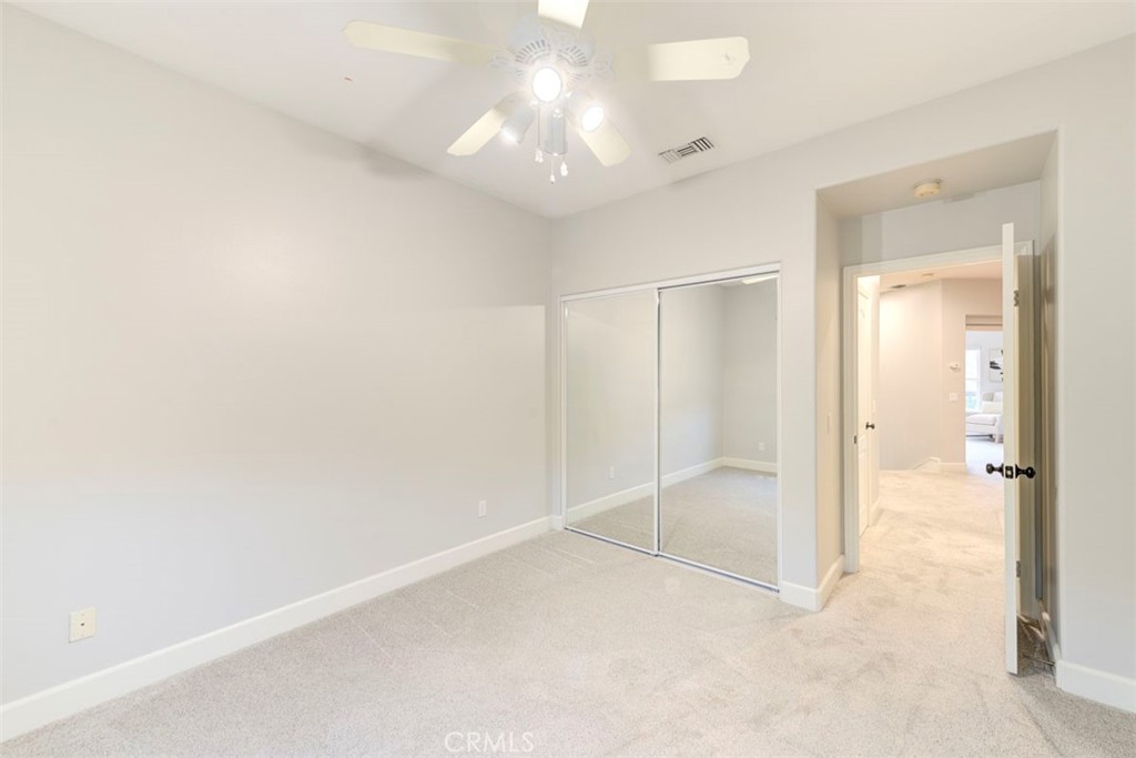 8 Peachtree