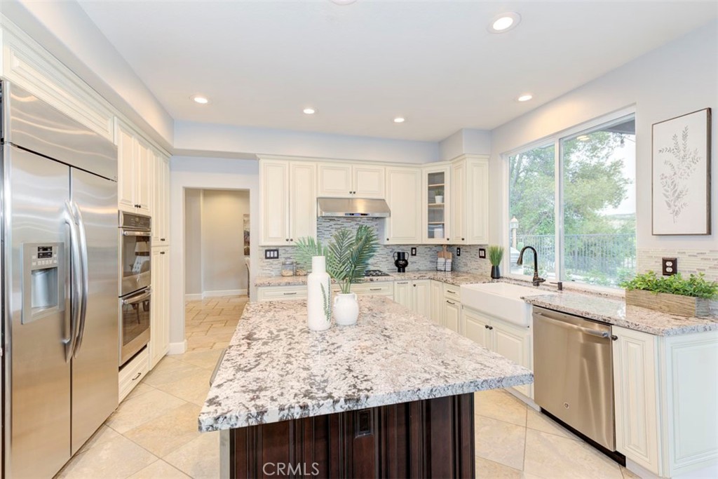8 Peachtree