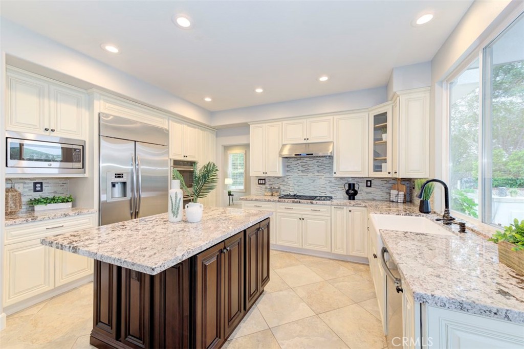 8 Peachtree