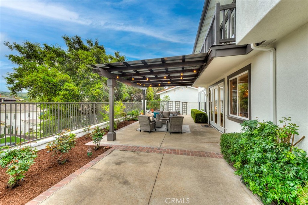 8 Peachtree