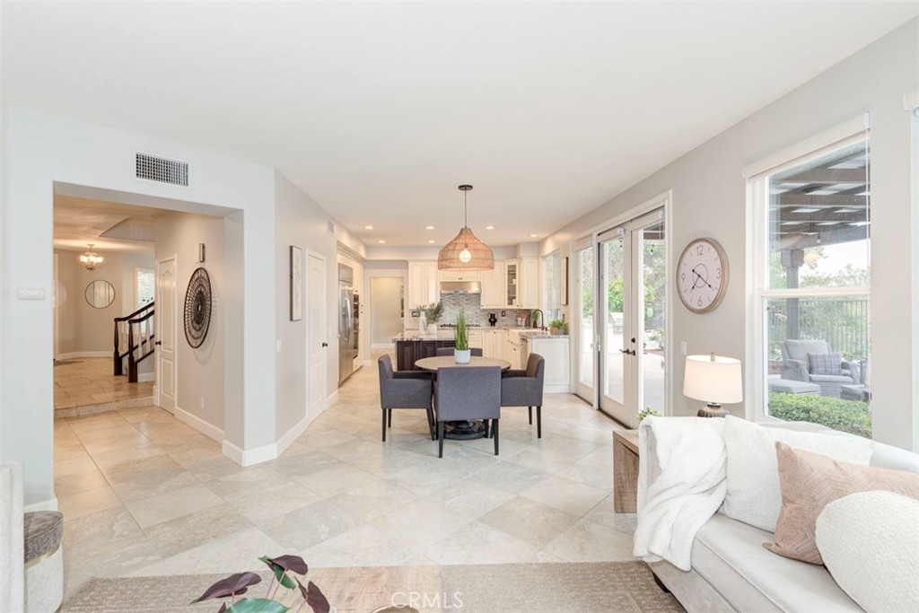 8 Peachtree