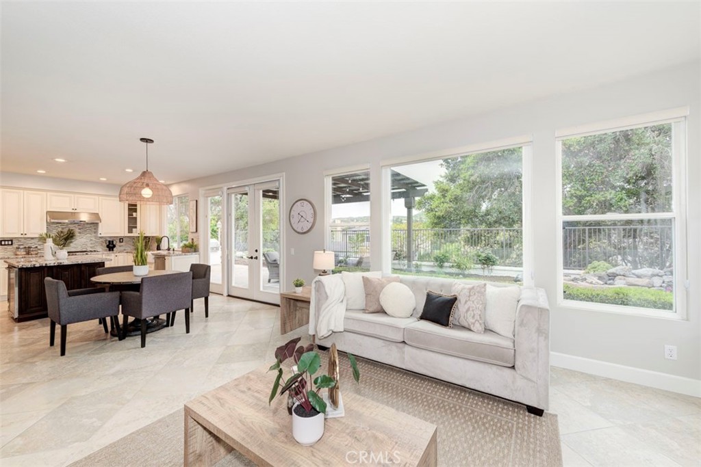8 Peachtree