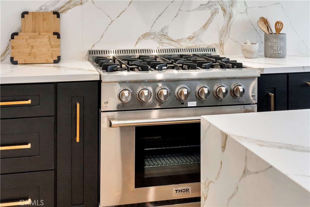 1603 Sunnyside Terrace