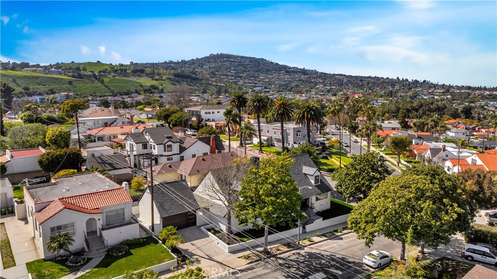 1603 Sunnyside Terrace