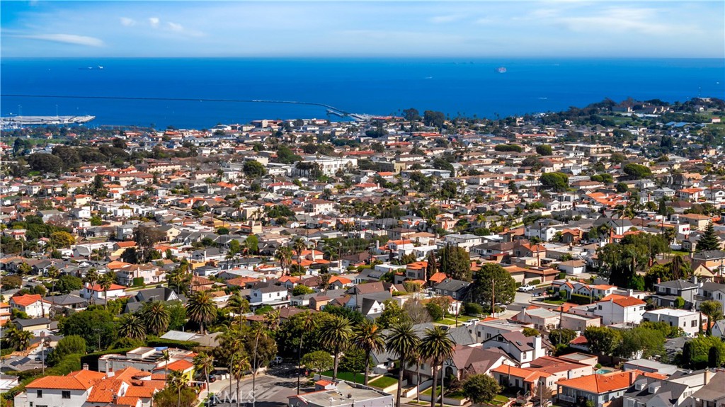 1603 Sunnyside Terrace