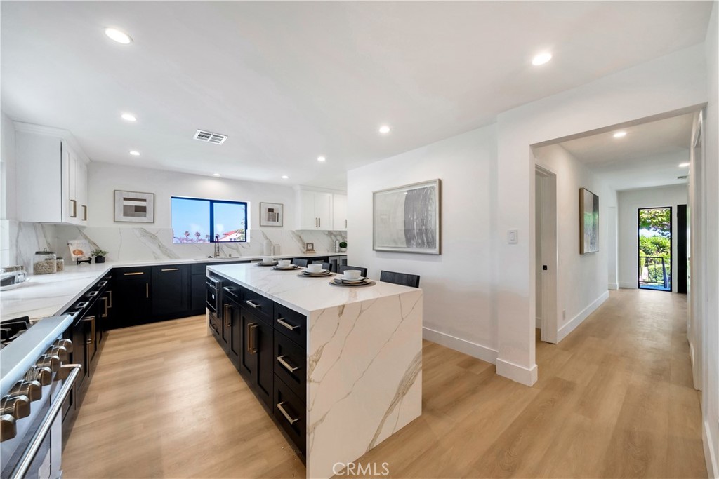 1603 Sunnyside Terrace