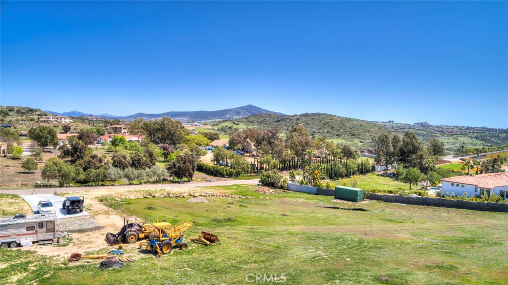 16592 Artesian Hills Ct