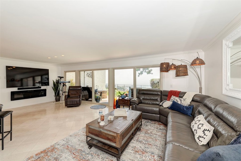 24242 Santa Clara Avenue 31