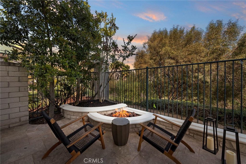 34 Vela Court