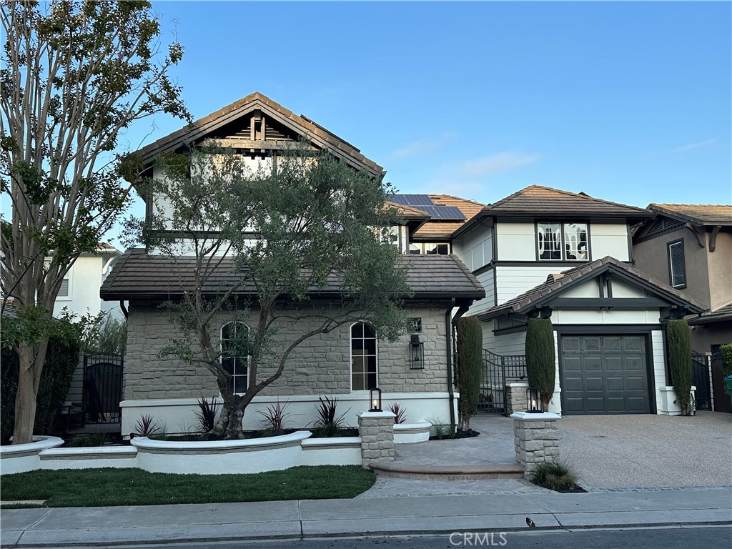 34 Vela Court