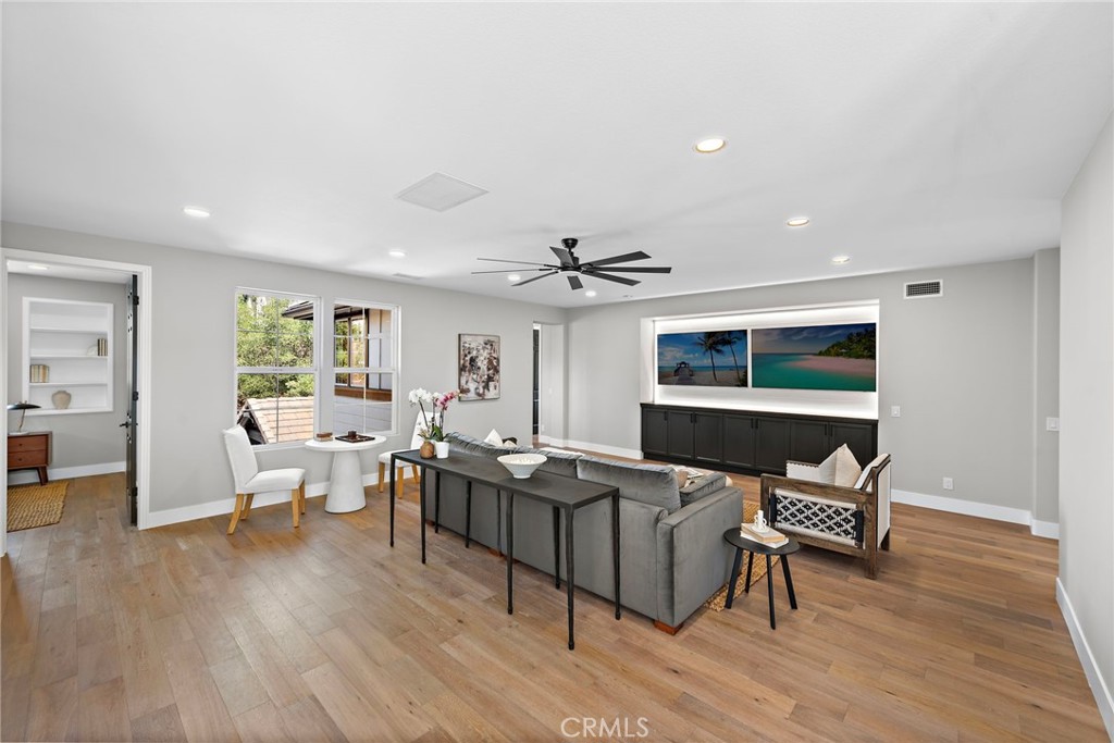 34 Vela Court