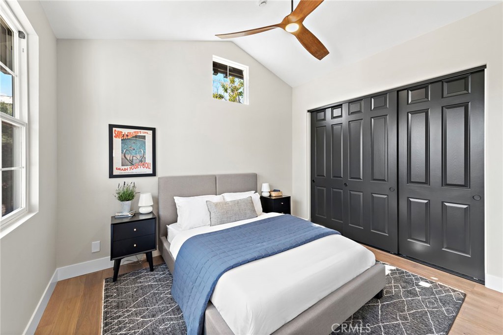 34 Vela Court