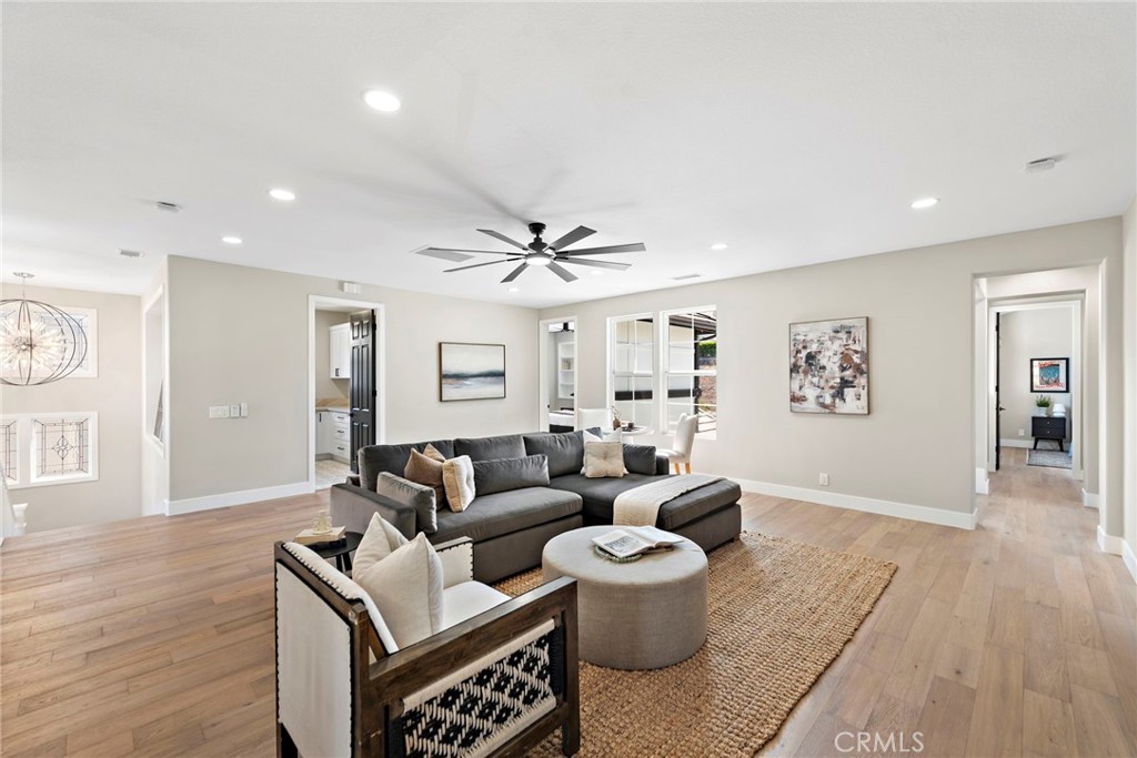 34 Vela Court
