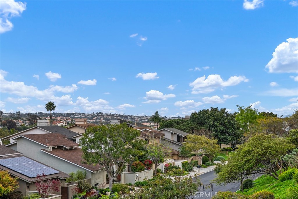 14 Woodsong Drive