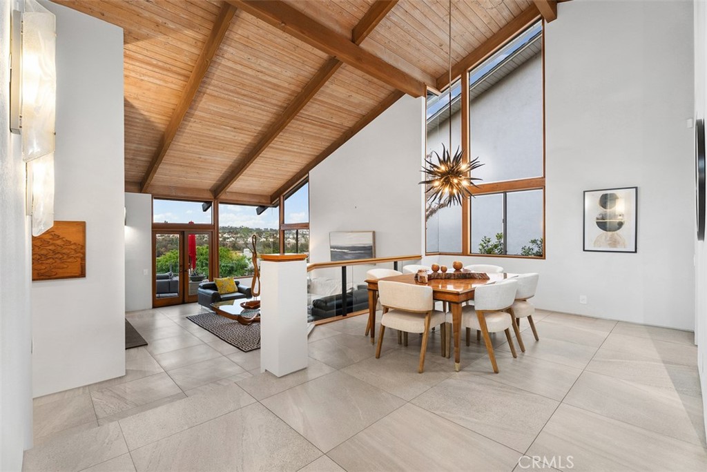 14 Woodsong Drive