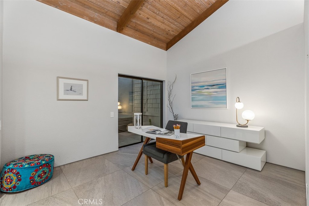 14 Woodsong Drive