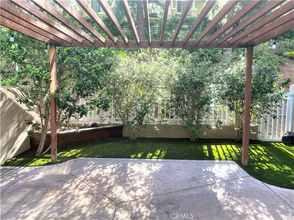 5 Meadowbrook