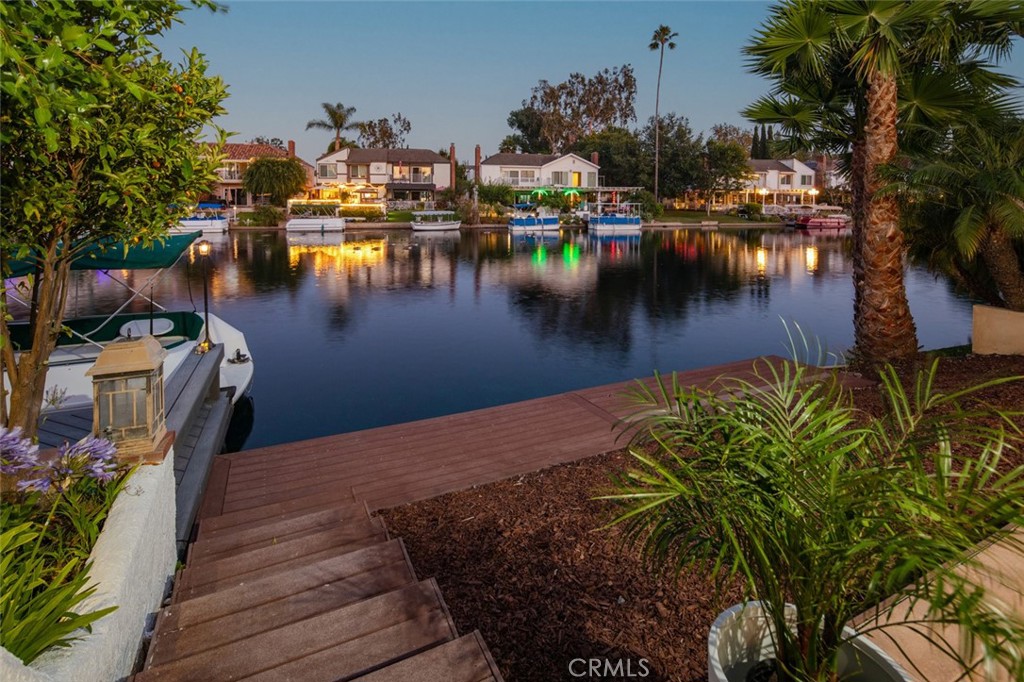 22627 Lakeside Lane
