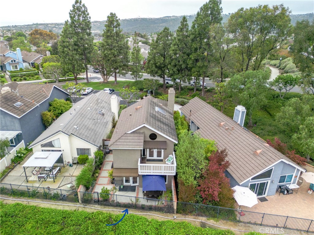 4 Amherst