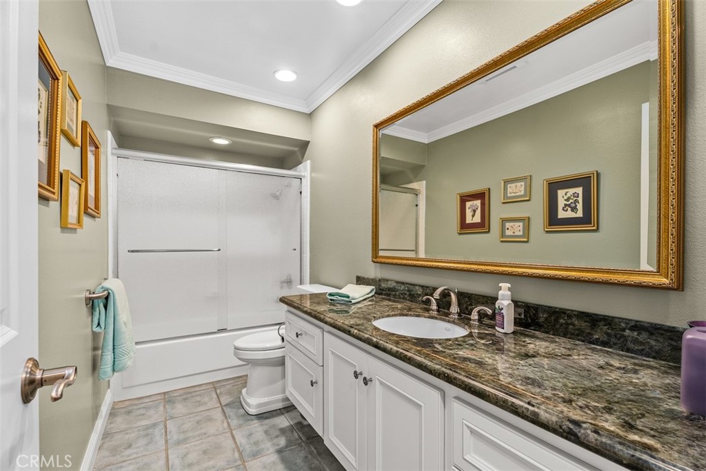 21791 Meadowview Lane