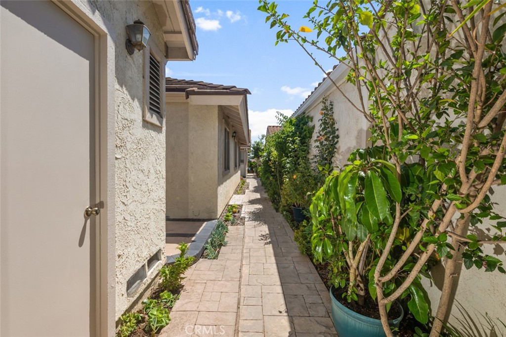 21702 Superior Lane