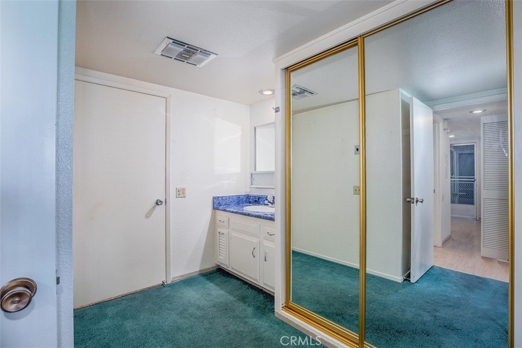 2184 #D Via Mariposa E. D