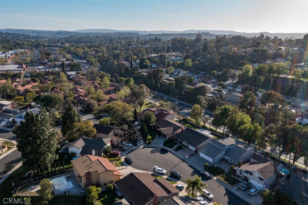 24911 Via Santa Cruz