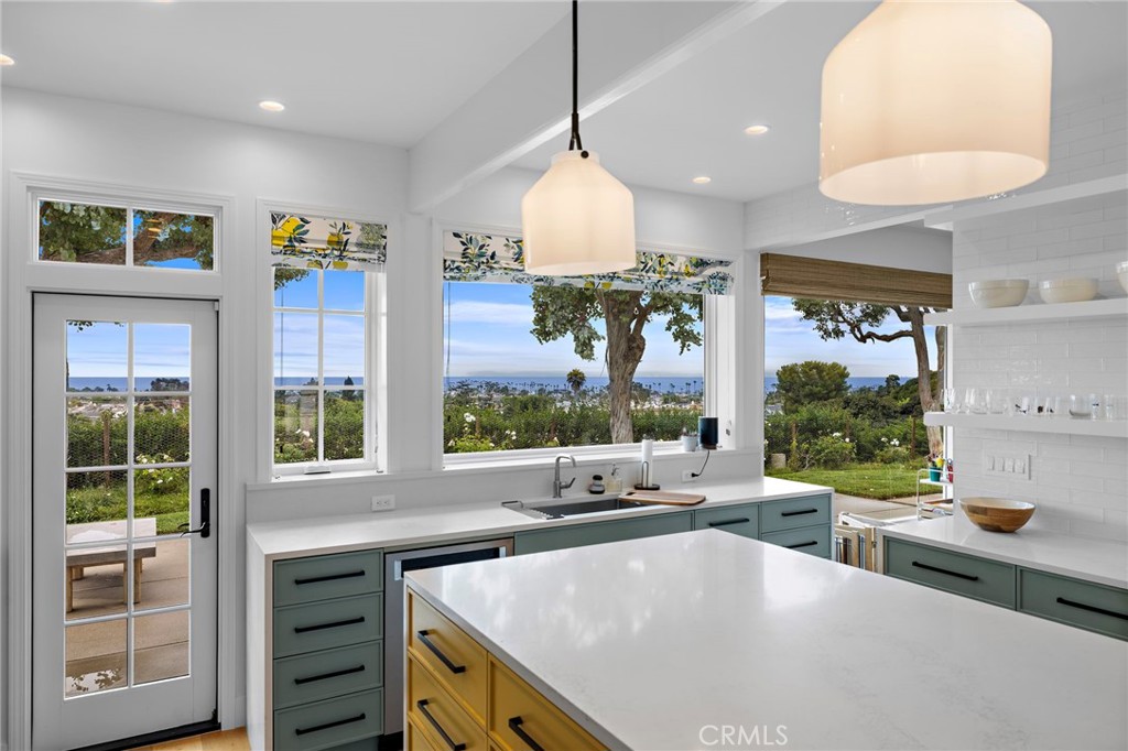 3007 Harbor View