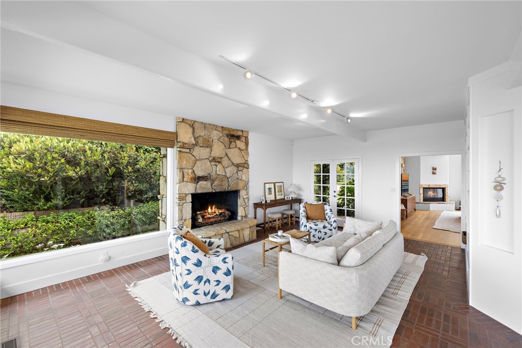 3007 Harbor View