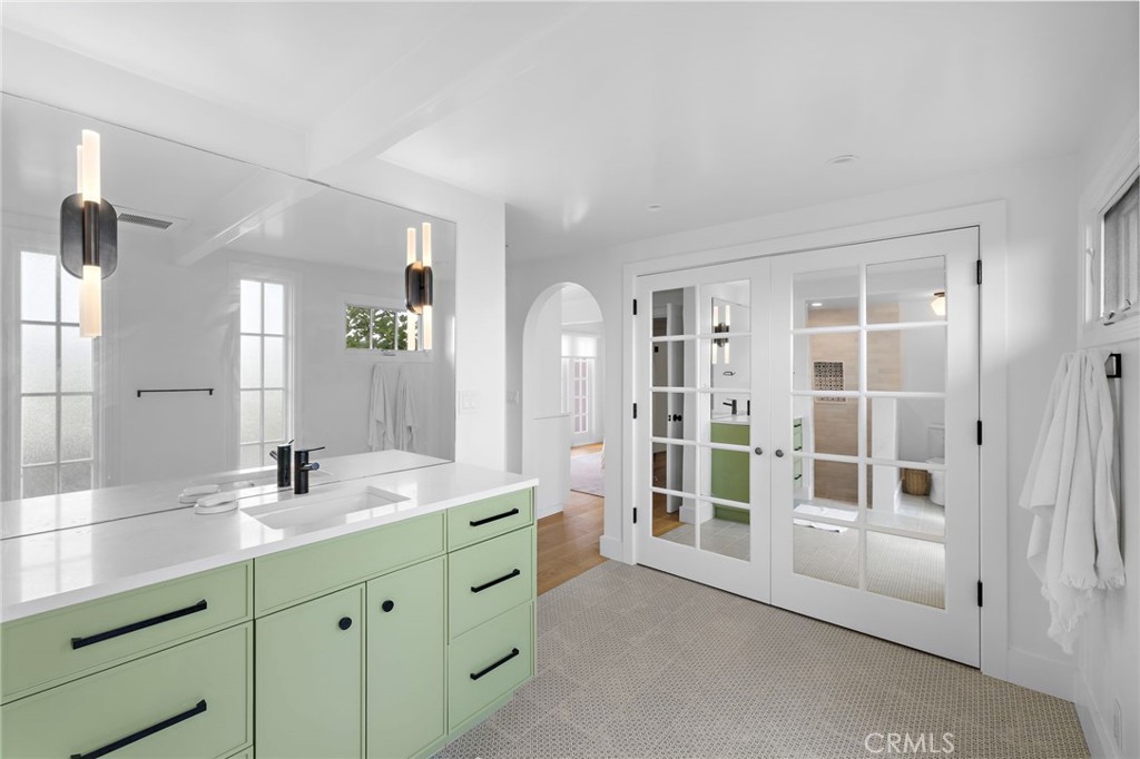 3007 Harbor View