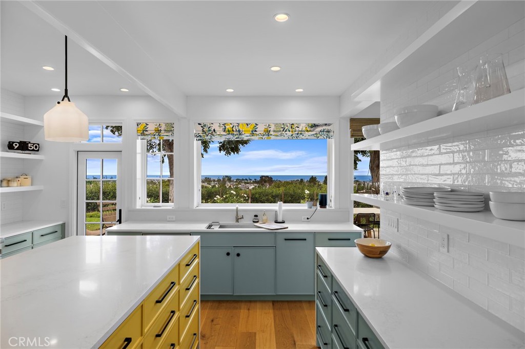 3007 Harbor View