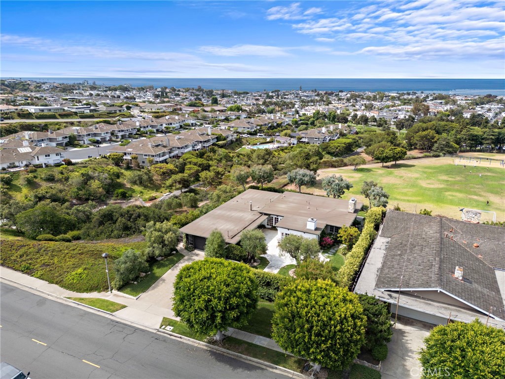 3007 Harbor View