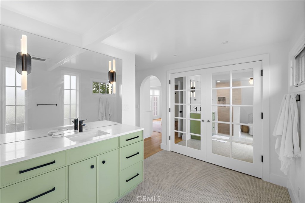 3007 Harbor View