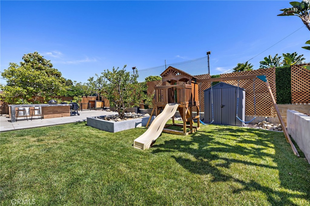 25392 Neptune Drive