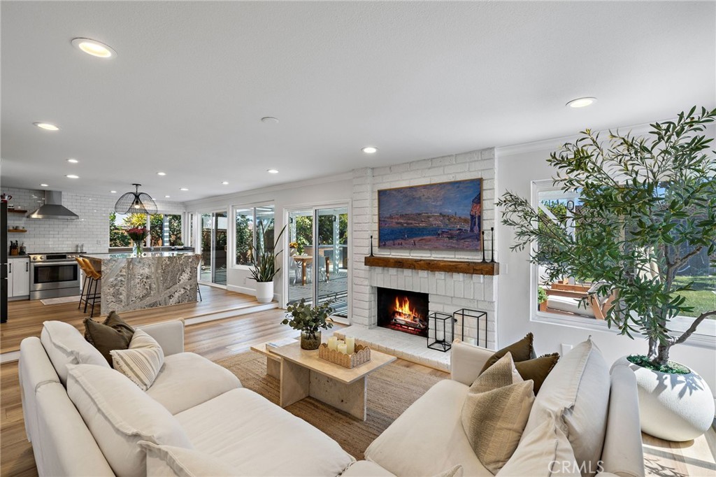 25392 Neptune Drive