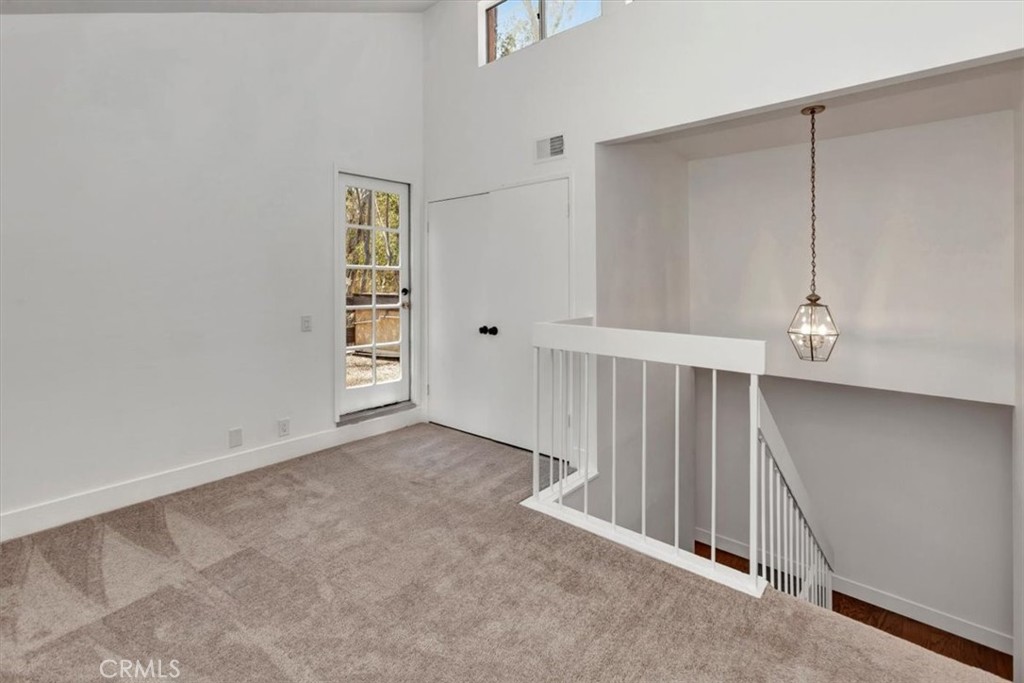 24946 Ravenswood