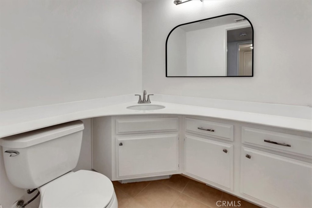 24946 Ravenswood